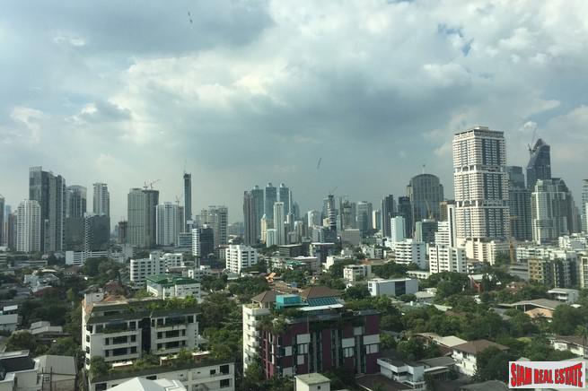 Rhythm Sukhumvit 36-38 | Sunny Furnished Studio Condo with Great City Views for Sale in Thong Lo