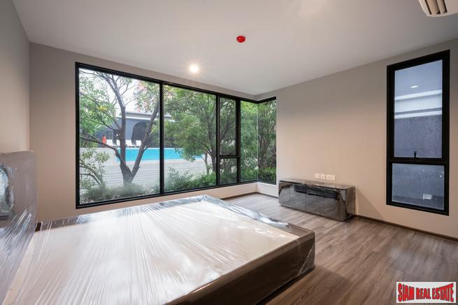 High Quality Newly Completed Low-Rise Condo at Ekkamai by Leading Thai Developer - 2 Bed Units- Up to 27% Discount!-27