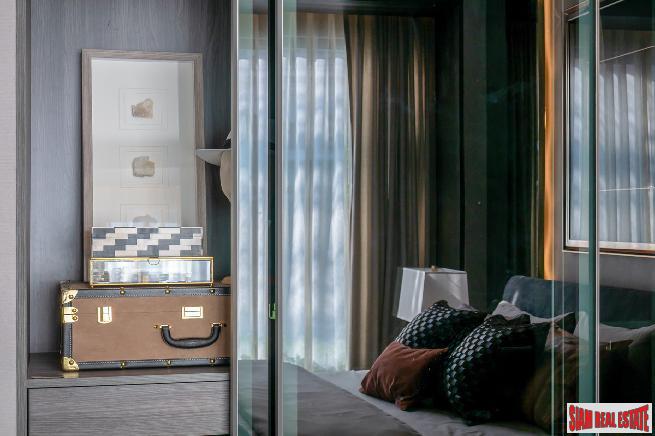 Just Completed Luxury High-Rise Condo with 360 Roof Pool at Victory Monument, Phaya Thai - Two Bed Units-13