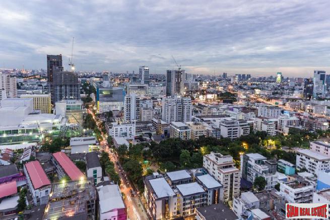 Just Completed Luxury High-Rise Condo with 360 Roof Pool at Victory Monument, Phaya Thai - Two Bed Units-27