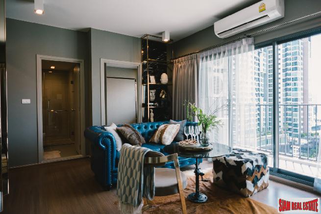 Newly Completed High-Rise Condo next to Chatuchak Park, BTS Saphan Khwai - Studio Units-21