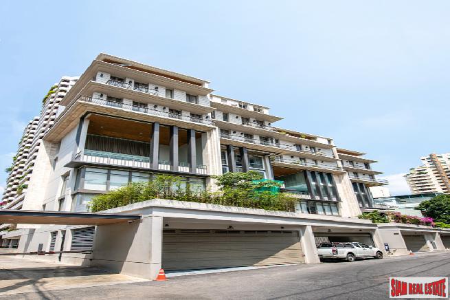 749 Residence | Luxury Town Home with Private Pool in Prime Location between Phrom Phong and Thong Lor-1