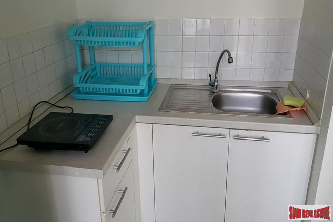 One Condo Sukhumvit 26 | Top Floor One Bedroom Condo for Sale with Unblocked Views in Phrom Phong-10