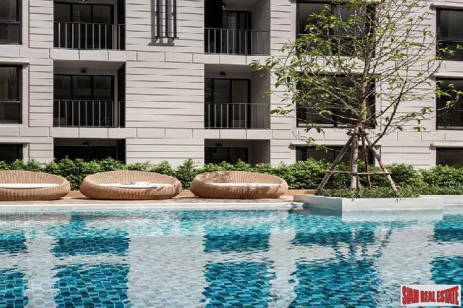 New Luxury Low Rise Condominium Project in an Excellent Area Rama 9 - Two Bed-5