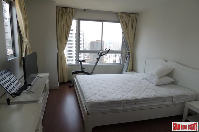One Condo Sukhumvit 26 | Fantastic Opportunity - Two Side by Side units with Unblocked City Views-9