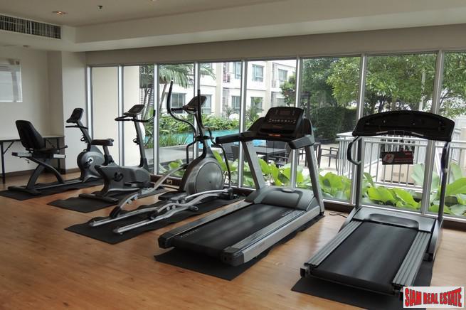 One Condo Sukhumvit 26 | Fantastic Opportunity - Two Side by Side units with Unblocked City Views-29