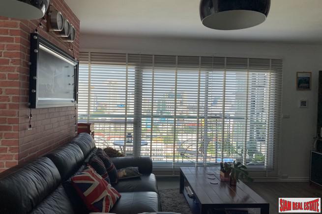 Aspire Rama9 | Contemporary Two Bedroom for Sale in a Great Phra Ram 9 Location-6