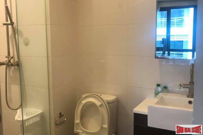 The Vertical Aree by Sansiri | Beautiful Fully Decorated Condominium in Ari - 300m. from BTS-2