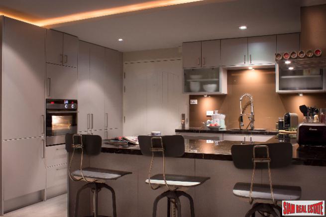 Baxtor Condominium | Corner unit, Sweeping Views, Top floor, Fully Furnished-18