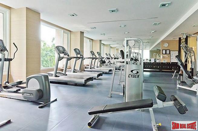 The Park Chidlom | Two Bedroom, Three Bath + Maids Quarters for Rent in Super Luxury Building-17