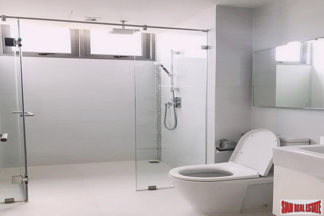 Nara 9 | Modern Two Bedroom Condo for Sale only 700 m. to BTS Chong Nonsi-12