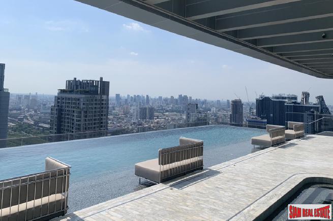 Newly Completed Luxury Mixed Use High-Rise Condo with Grade A Office and Luxury Mall at Asoke - Large 1 Bed Units - Apply for Special Prices!-20