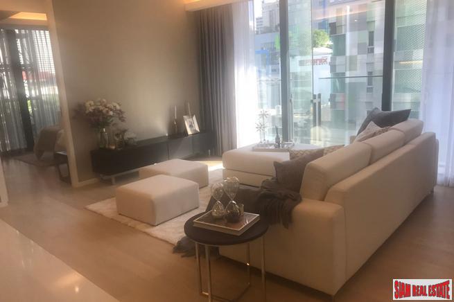 Newly Built Luxury High-Rise Condo at Sukhumit 11, BTS Nana - 2 Bed Units-2