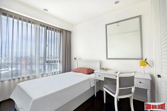 Condo One X Sukhumvit 26 | Bright and Spacious One Bedroom Close to BTS Phrom Phong-12