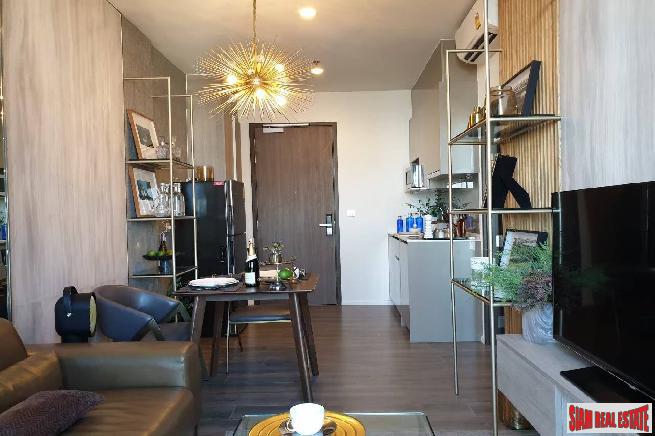 Newly Completed High-Rise Green Condo with 2 Rai of Gardens by Luxury Developers at Sukhumvit 101/1 - 2 Bed Units-11