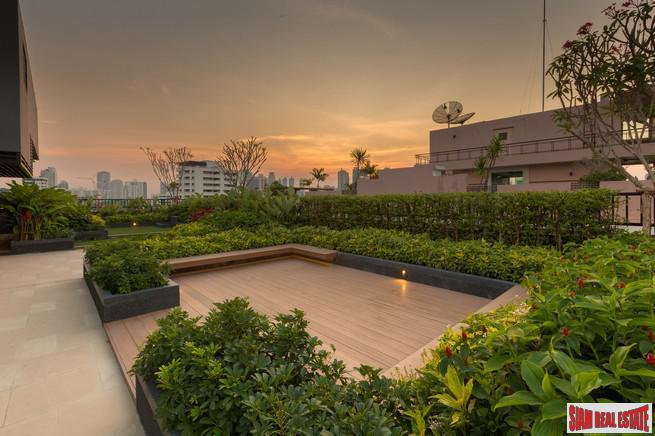 Low-Rise Quality Condo at Soi Thong Lor with Roof Facilities, close to Phetchaburi Road - 2 Bed Units-15