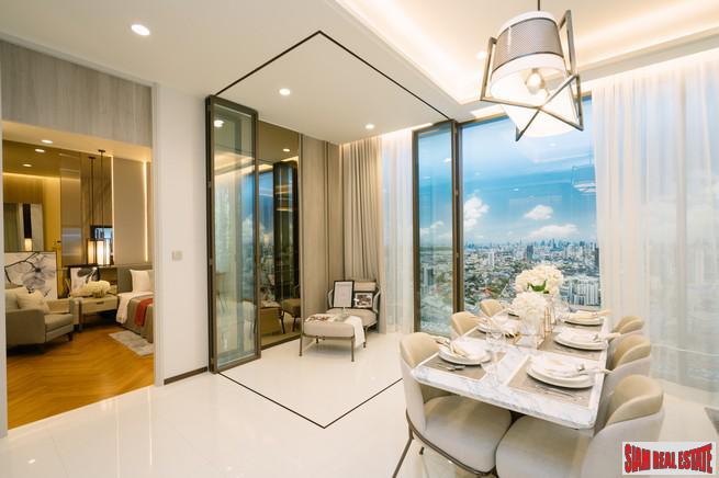 New Ultra Luxury High-Rise on Sukhumvit Road close to BTS Ekkamai - 2 Bed Units-3