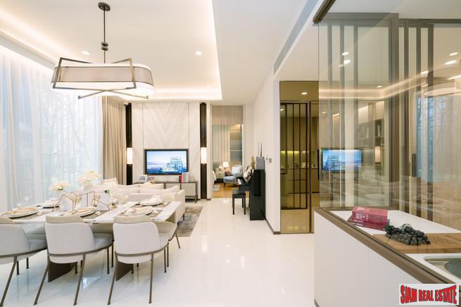 New Ultra Luxury High-Rise on Sukhumvit Road close to BTS Ekkamai - 2 Bed Units-6