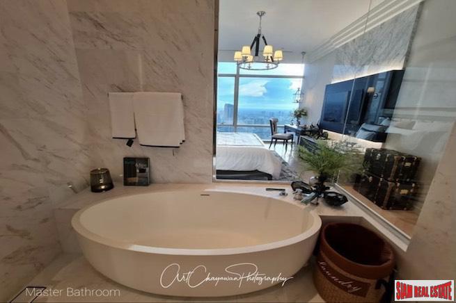 Four Seasons Private Residences | Elegant Two Bedroom Condo for Sale with Outstanding City Views-10