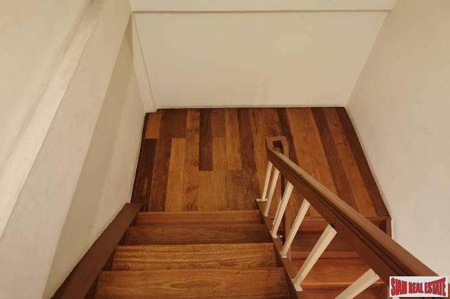 Three Storey Three Bedroom Townhouse for Sale in a Quiet Sukhumvit 39 Location-6