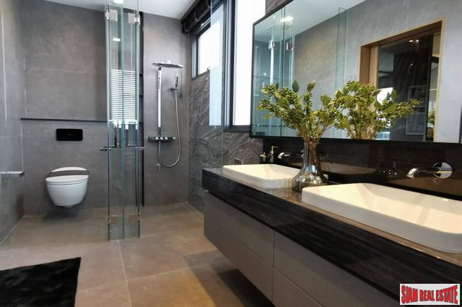 Luxury 5 Bed Show House for Sale in Exclusive Estate with Clubhouse at Bangchak Sukhumvit, close to BTS Phunnawithee-27