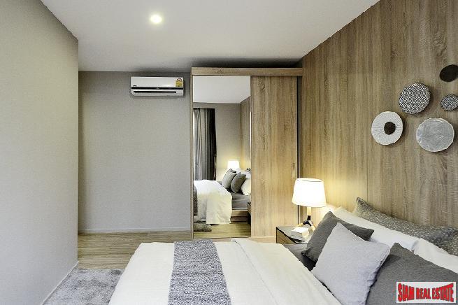 Newly Completed Luxury Low-Rise Condo at Sathorn - Charoenrat - 2 Bed Units-18