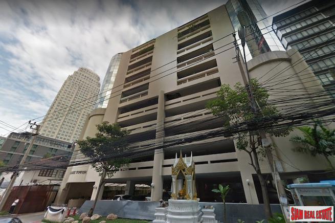 City Lakes Tower | Unique Four Bedroom with City & Lake Views for Sale Minutes from BTS Asoke-1