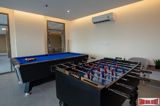 Newly Completed High-Rise Riverside Fully Furnished Condos at Charoen Nakhon, Bangkok - 1 Bed Units-12