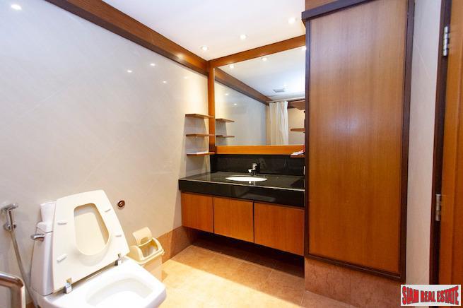 Noble House Thonglor 25