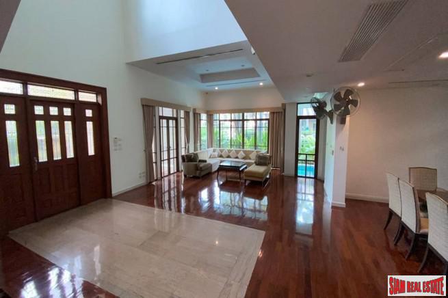 Prime Sukhumvit(@) Sansiri | Luxury Four Bedroom Corner House with Private Pool in Secure Sukhumvit 67 Estate-13