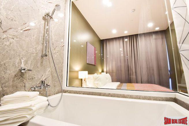 Ashton Asoke | New Attractively Decorated Two Bedroom Corner Unit for Sale with Great City Views-11
