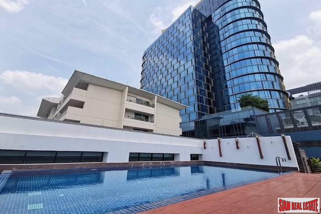Le Cote | Cozy One Bedroom for Sale in Thonglor and Only 200 m. to the MRT-1