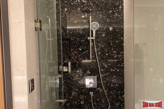 Beatniq Sukhumvit 32 | Elegantly Furnished One Bedroom Condo with Great City Views for Sale in Thong Lo-16