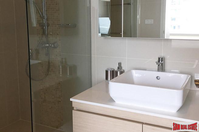 Q Asoke | Cozy One Bedroom for Rent on the 30th Floor and Next to the MRT Station-10