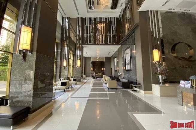 Q Asoke | Cozy One Bedroom for Rent on the 30th Floor and Next to the MRT Station-1