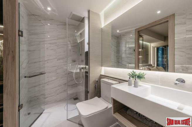 Ready to Move in Trendy Luxury Low-Rise Condo at Sukhumvit 31, Asoke - 2 Bed Units - Free Full Furniture and Discount!-14