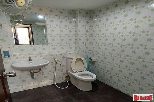 Narathiwas Rajanagarindra 24 | Two Storey Four Bedroom Townhouse for Sale in Chong Nonsi with Easy Access to 2 BTS Stations-2