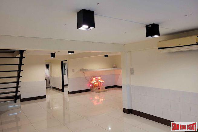Narathiwas Rajanagarindra 24 | Two Storey Four Bedroom Townhouse for Sale in Chong Nonsi with Easy Access to 2 BTS Stations-6