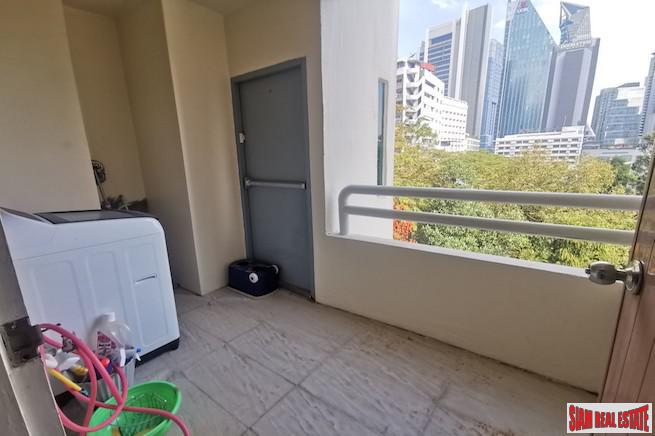 Regent on the Park 1 | Spacious Three Bedroom Condo + Maids Room + Two Balconies for Sale at Sukhumvit 26, Phrom Phong-14