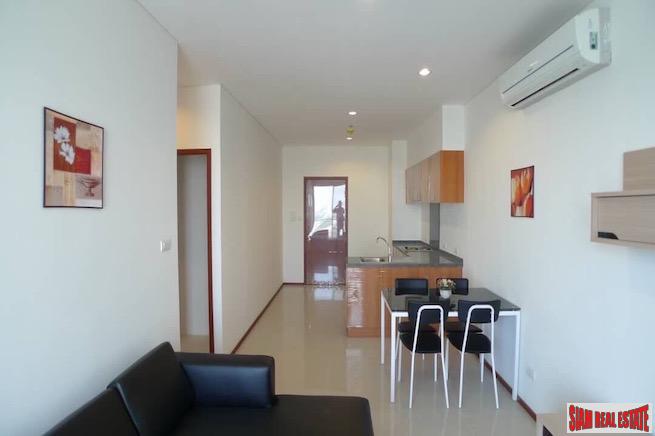 Villa Sathorn | Cozy One Bedroom Condo for Rent only 5 Minutes from the BTS-3