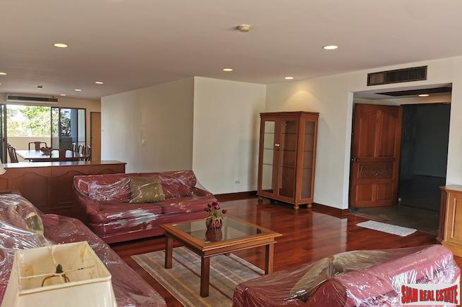 Spacious Two Bedroom Apartment for Rent with Two Balconies in Low Density Building - Phrom Phong-1