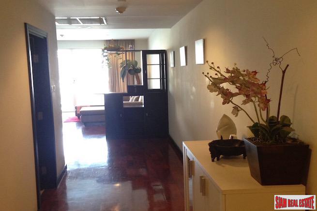 Wilshire | Large Two Bedroom Condo for Rent Close to BTS Phrom Phong-12