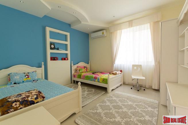 Platinum Residence | Bright & Spacious Five Bedroom Pool Villa for Sale in a Gated Rawai Complex-20
