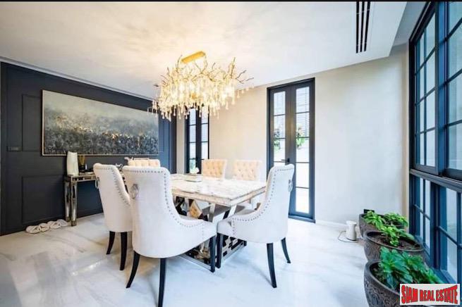 Quarter 31 | Four Bedroom Top-Class Courtyard Villa for Sale in Phrom Phong-12