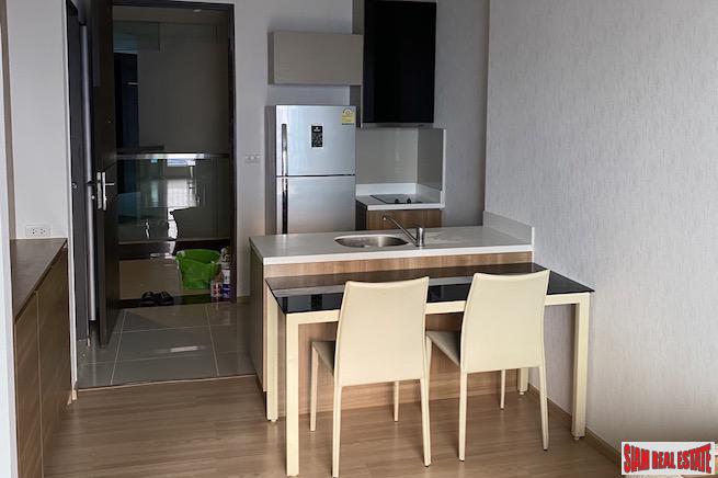 Rhythm Sathorn | Large One Bedroom Condo with Great City Views for Rent in Sathorn-6