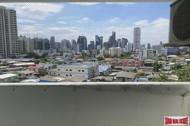 Baan Sukhumvit 36 | Large Two Bedroom Condo for Sale in Thong Lo with Unblocked City Views-9