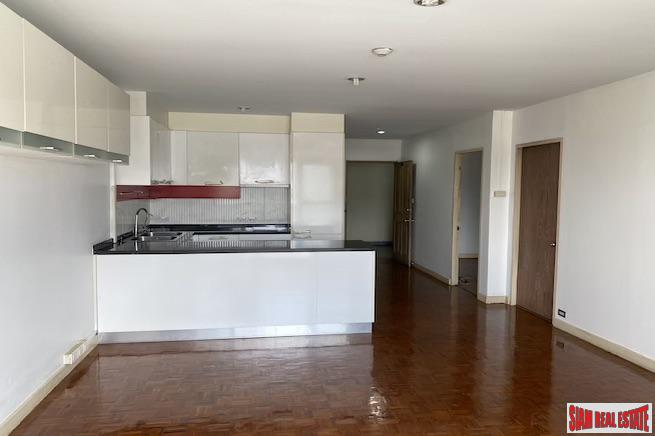 Baan Sukhumvit 36 | Large Two Bedroom Condo for Rent in Thong Lo with Unblocked City Views-11