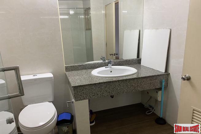 Baan Sukhumvit 36 | Large Two Bedroom Condo for Rent in Thong Lo with Unblocked City Views-18
