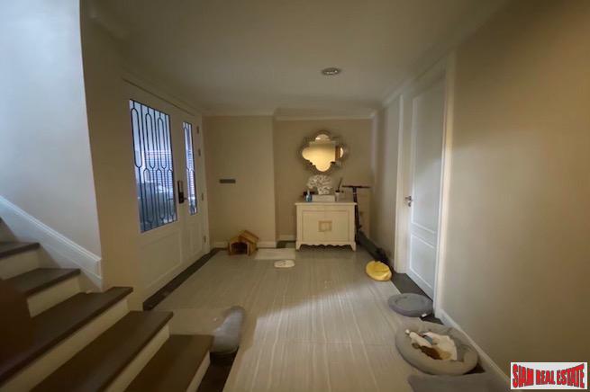 749 Residence | Exclusive Living in this Luxury Four Bedroom Townhouse - Phrom Phong-3
