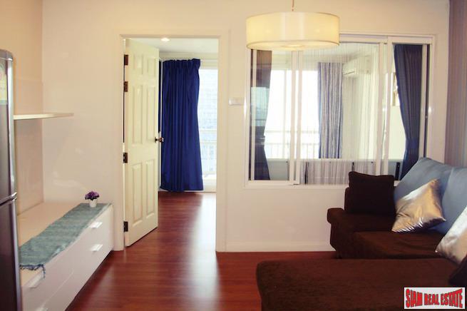 Grand Parkview Asoke | Comfortable One Bedroom Condo on the 27th Floor for Sale-1